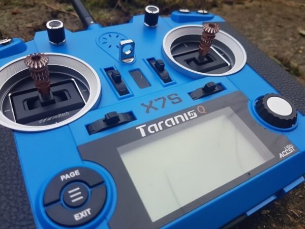 1 5607 Transmitter Frsky Taranis Q X7S 2.4ghz w/ R9M module